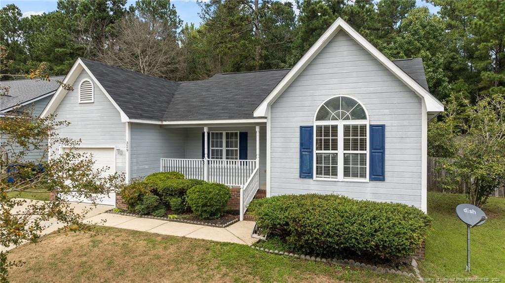 Abbottswood Dr, Fayetteville, NC 28301
