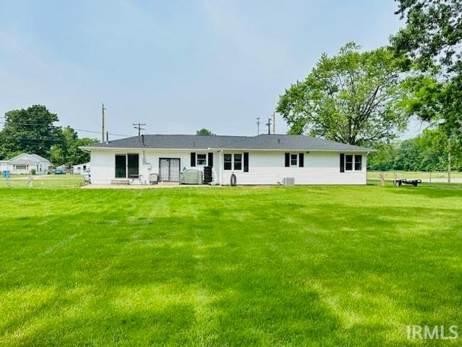 304 S Beech Rd, House other with 3 bedrooms, 2 bathrooms and null parking in Osceola IN | Image 19