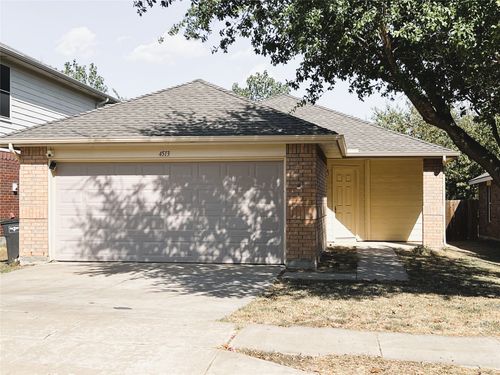 4513 Waterford Dr, Fort Worth, TX, 76179-4254 | Card Image