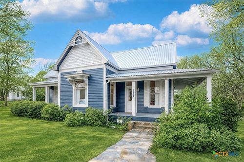 306 5th Avenue, Smithville, TX, 78957 | Card Image