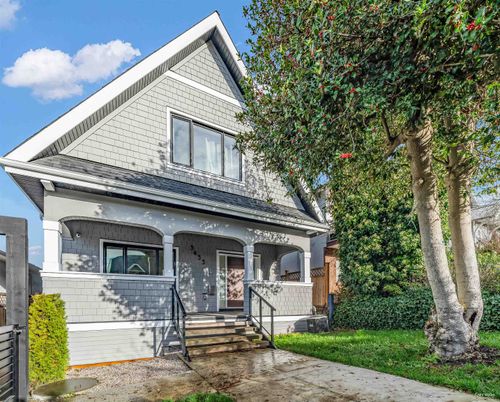 3433 Dundas St, Vancouver, BC, V5K1R9 | Card Image