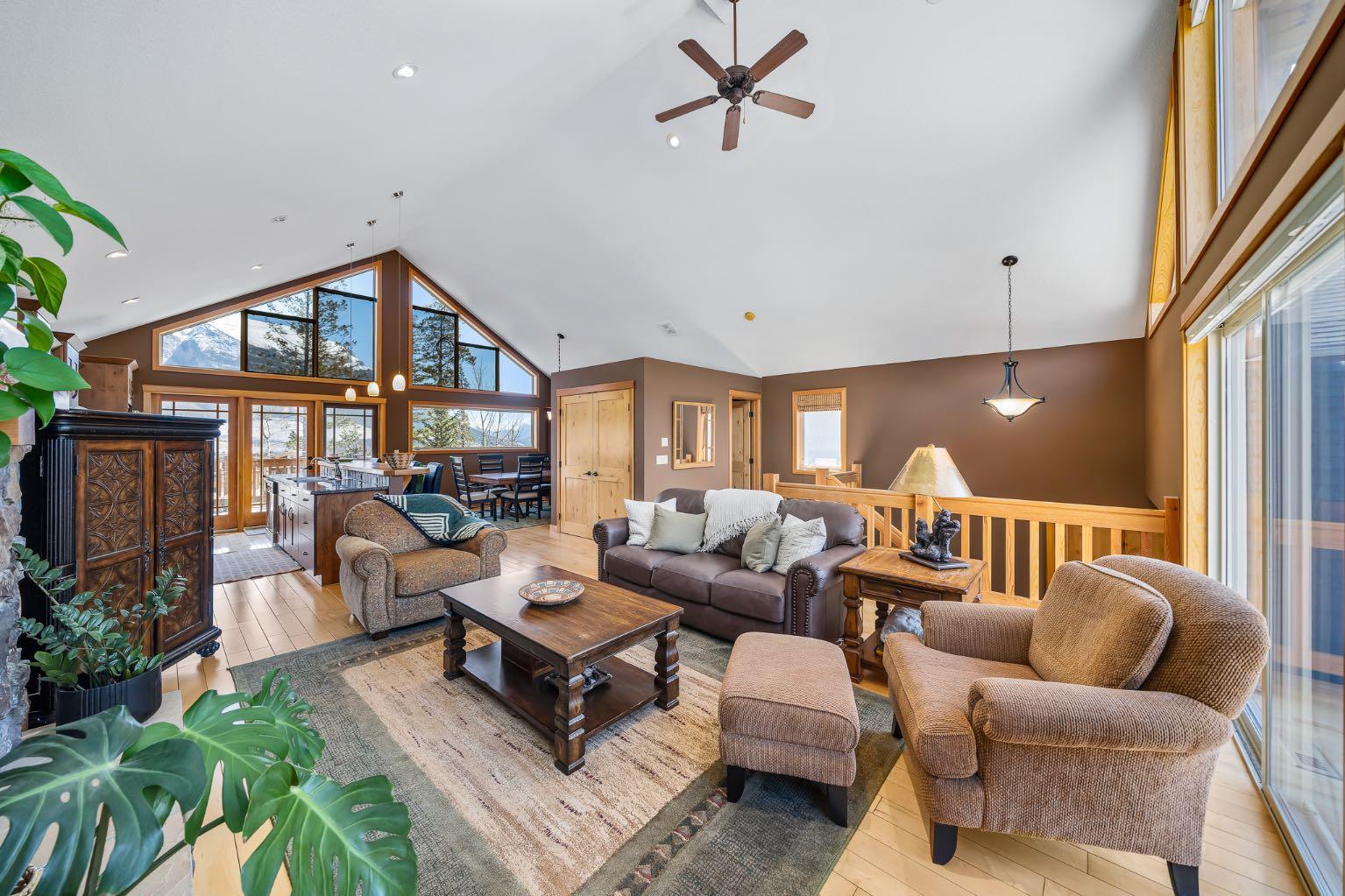 158 Hubman Landing, Home with 4 bedrooms, 3 bathrooms and 4 parking in Canmore AB | Image 25