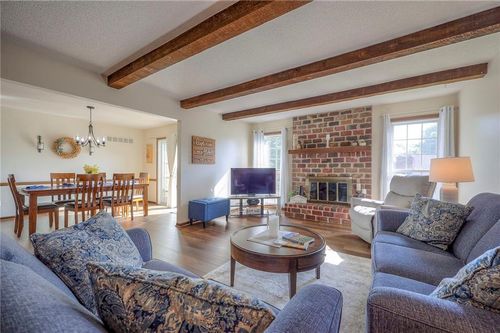 7103 Mastin St, Merriam, KS, 66203-4614 | Card Image
