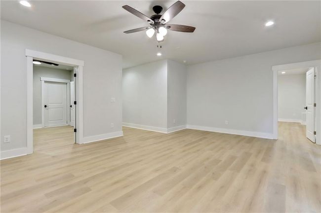3821 Chamblee Dunwoody Rd, House other with 5 bedrooms, 5 bathrooms and 4 parking in Chamblee GA | Image 32
