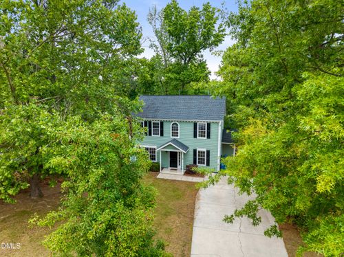 16 Meadowcrest Dr, Durham, NC, 27703-2571 | Card Image
