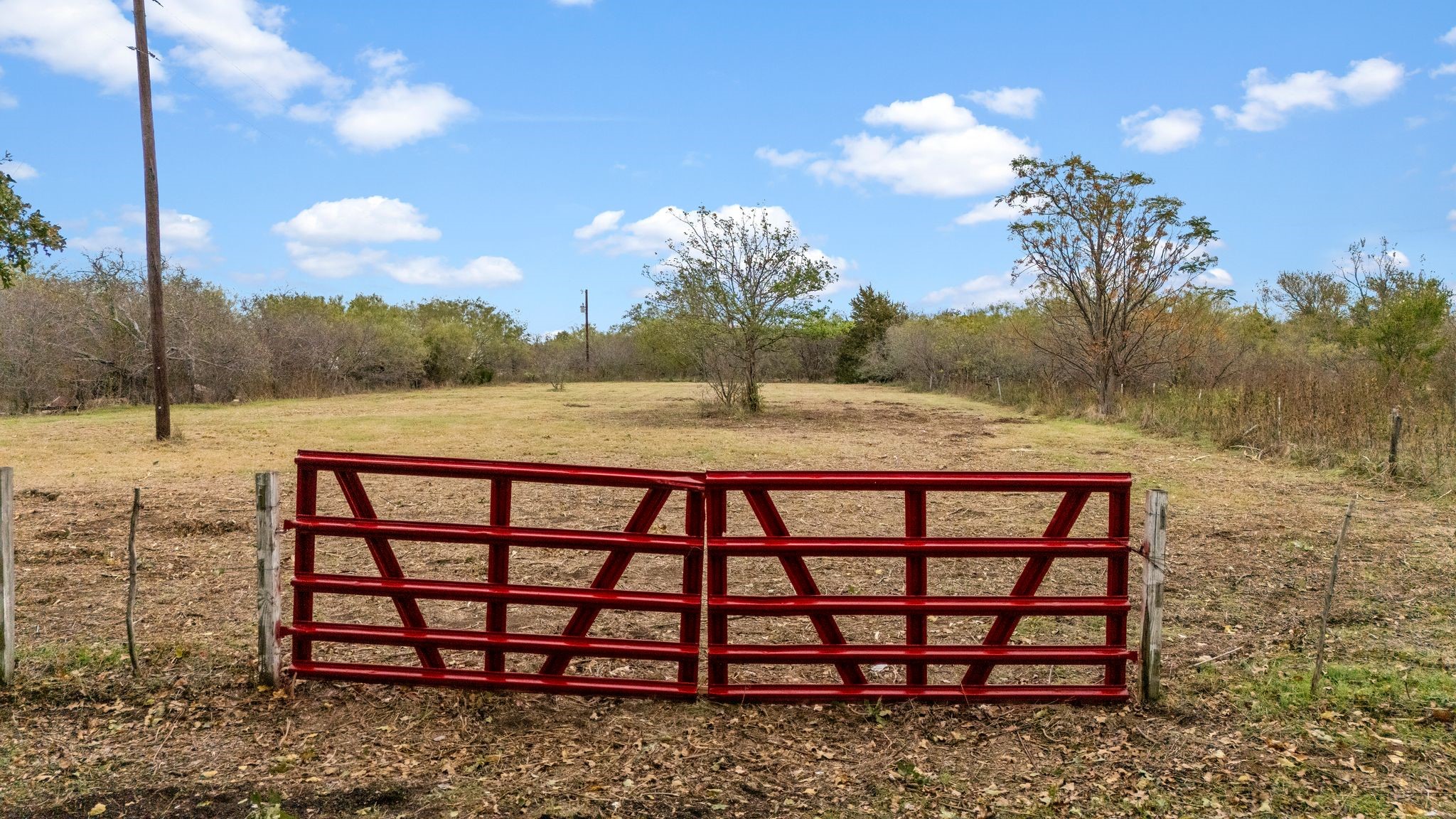 Land in Waco 2