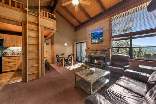 6083 Rocky Point Cir, Truckee, CA, 96161-4012 | Card Image
