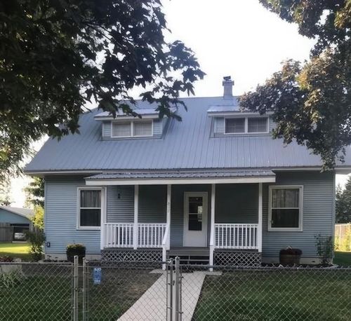 817 Minter Ave, Marcus, WA, 99151-9502 | Card Image