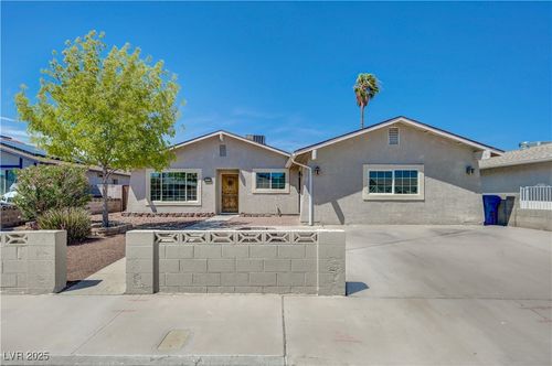 6316 Portola Rd, Las Vegas, NV, 89108-3921 | Card Image