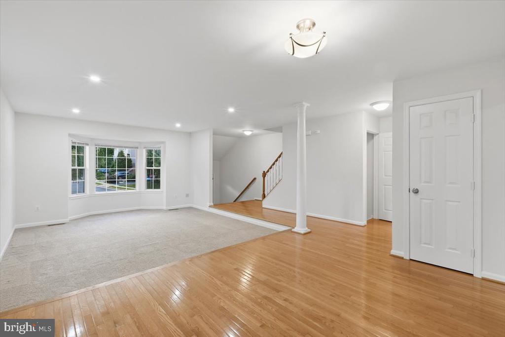 Residential in ALEXANDRIA 4