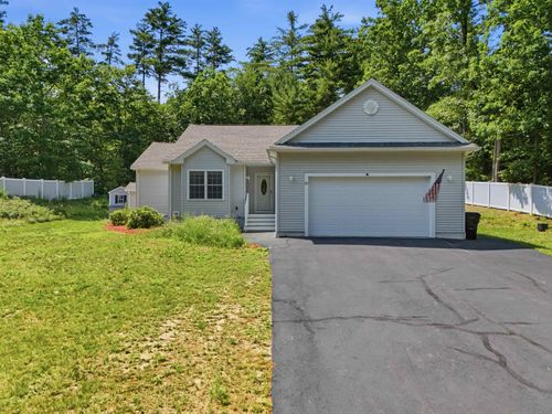 23 Atkinson Rd, Salem, NH, 03079-1803 | Card Image