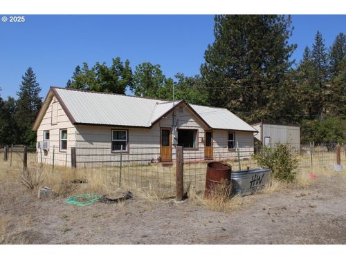 55735 Bingham Rd, Adams, OR, 97810-3008 | Card Image