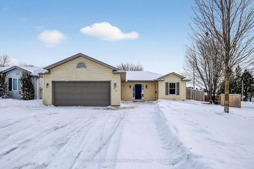 519 Station St, Granton, ON, N0M1V0 | Card Image