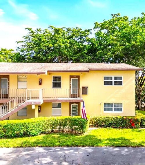 208-7360 Nw 1st St, Margate, FL, 33063-7562 | Card Image