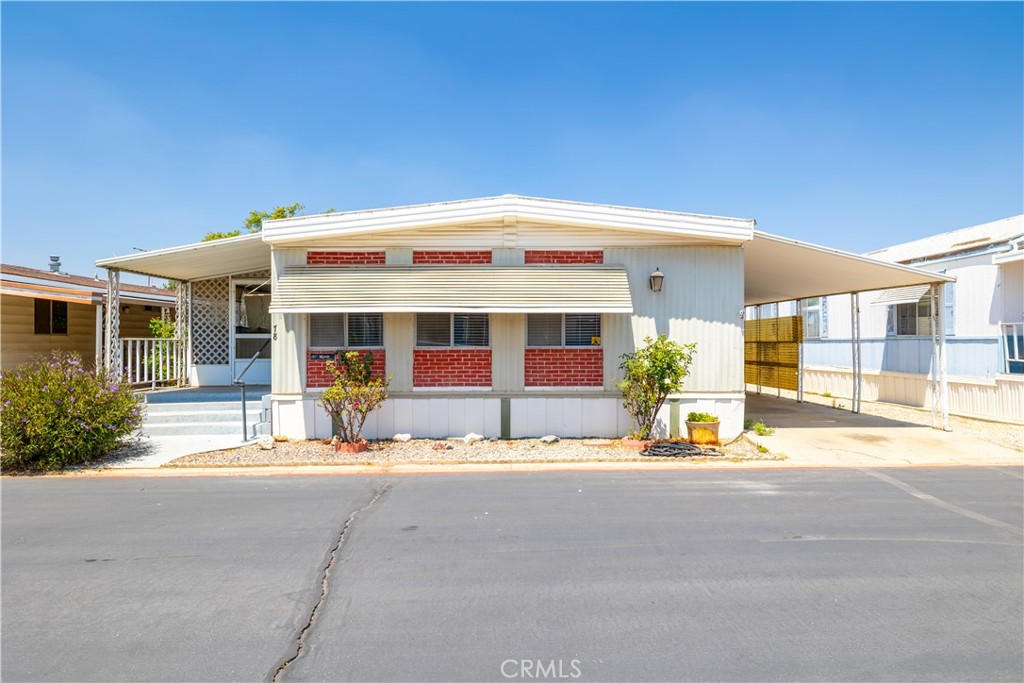 975 California St, Calimesa, CA 92320