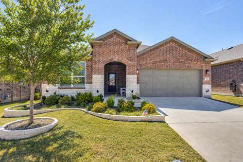424 Long Pines Dr, McKinney, TX, 75071-1704 | Card Image