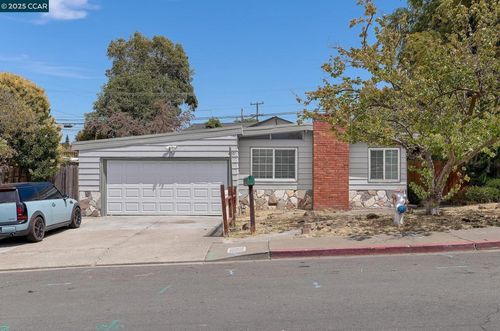 400 Cabrillo Ave, Vallejo, CA, 94591-7911 | Card Image