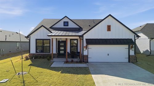 13308 E 123rd Pl N, Collinsville, OK, 74021-8015 | Card Image