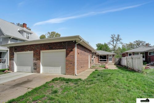 2130 Euclid Ave, Lincoln, NE, 68502-2834 | Card Image
