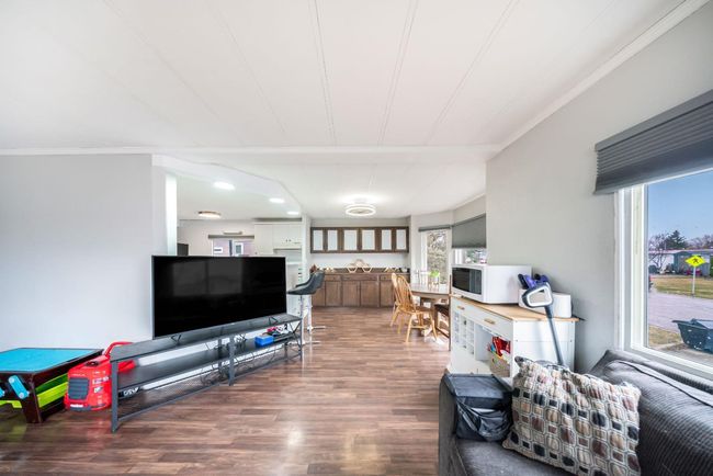 40 Hearthstone Dr, House other with 3 bedrooms, 2 bathrooms and 2 parking in Lacombe AB | Image 11
