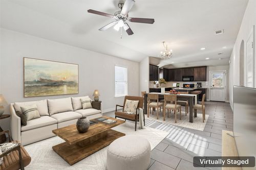 1116 E Hattie St, Fort Worth, TX, 76104-1511 | Card Image