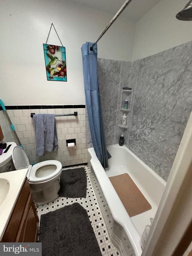 815 Mildred Ave, Townhouse with 3 bedrooms, 2 bathrooms and null parking in DUNDALK MD | Image 15