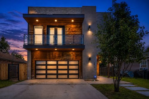 3610 Vilbig Rd, Dallas, TX, 75212-1811 | Card Image