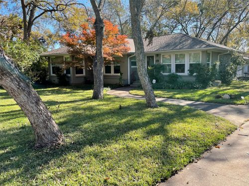1512 Larkspur Dr, Arlington, TX, 76013-3671 | Card Image