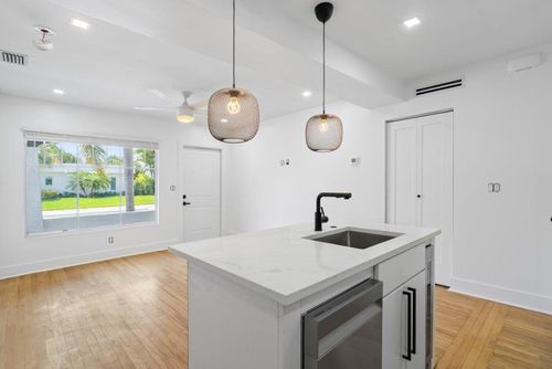 2-401 Ne 2nd Ave, Delray Beach, FL, 33444-3864 | Card Image