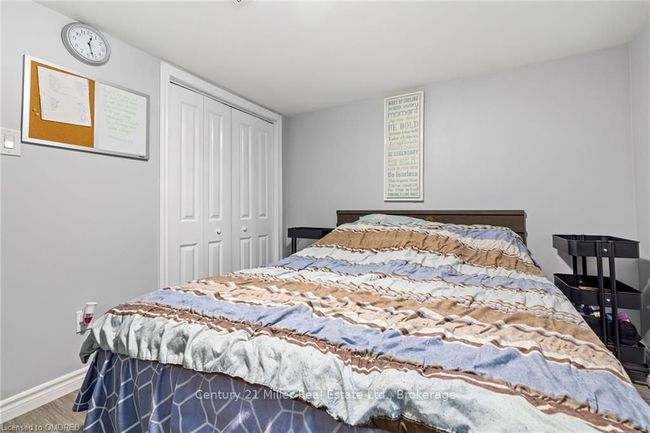 17 Huntington Ave, House other with 4 bedrooms, 2 bathrooms and 4 parking in Hamilton ON | Image 11