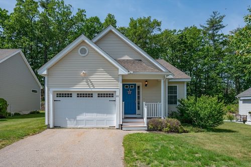 21 Cielo Dr, Dover, NH, 03820-5608 | Card Image