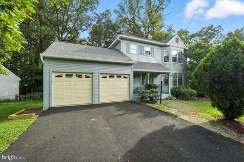 12580 Cricket Ln, WOODBRIDGE, VA, 22192-5237 | Card Image