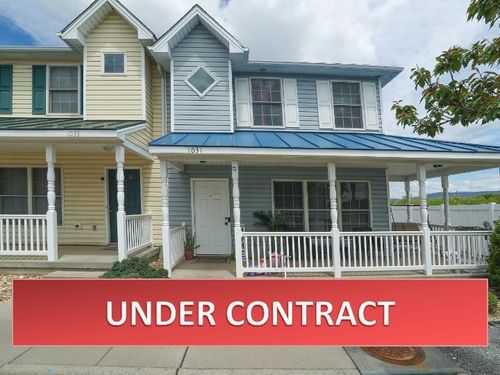 1031 Molly Pitcher Pl, HARRISONBURG, VA, 22802-6526 | Card Image