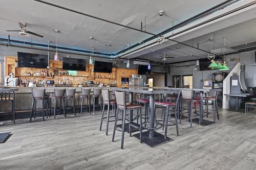 2579-2575 N Teutonia Avenue, Milwaukee, WI, 53206 | Card Image