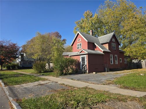 214 Fitch St, Syracuse, NY, 13204-3812 | Card Image