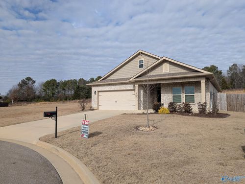 14783 London Ln, Athens, AL, 35613-8582 | Card Image