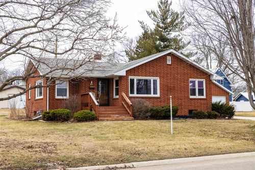 526 N Simmons Street, Stockton, IL, 61085 | Card Image