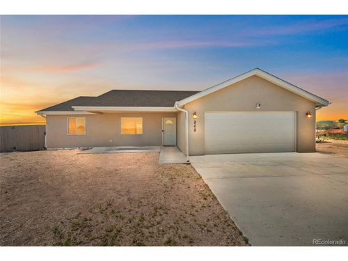 848 E Loma Dr, Pueblo, CO, 81007-7108 | Card Image