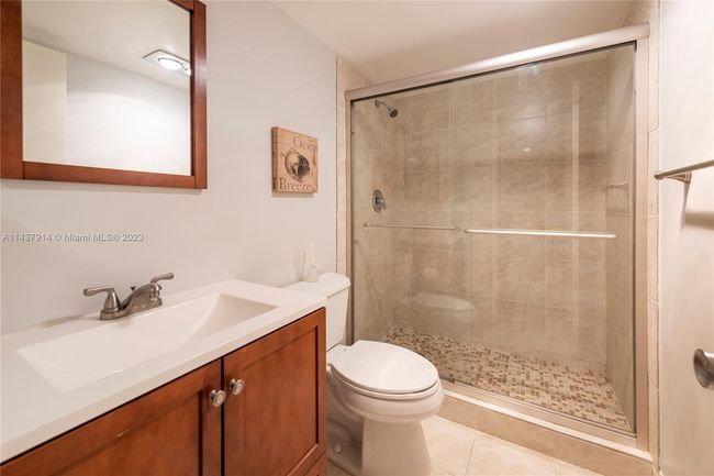 APT-202 - 625 Oaks Dr, Condo with 3 bedrooms, 3 bathrooms and null parking in Pompano Beach FL | Image 20