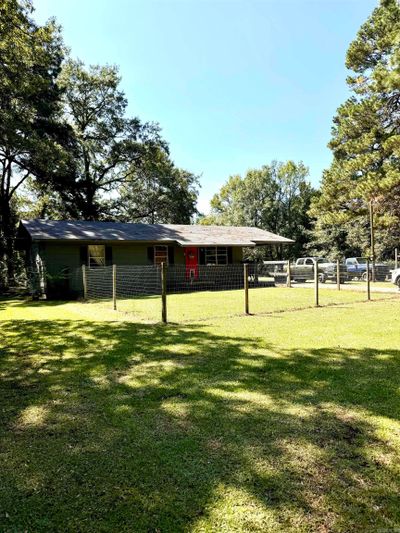 952 Addison Road, House other with 3 bedrooms, 1 bathrooms and null parking in Star City AR | Image 1