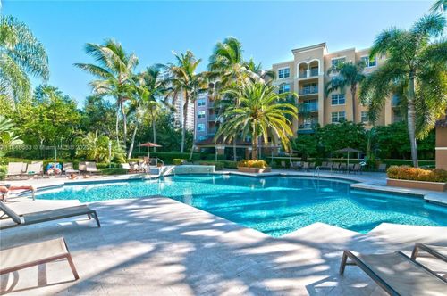 8502-19555 E Country Club Dr, Aventura, FL, 33180-2596 | Card Image