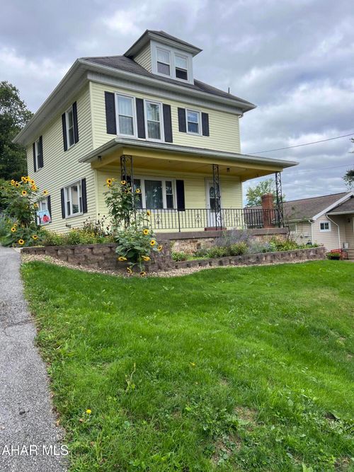 268 Railroad St, Hollidaysburg, PA, 16648-3515 | Card Image