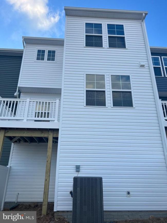 167 Clifton Mnr, Townhouse with 3 bedrooms, 4 bathrooms and null parking in FALLING WATERS WV | Image 41