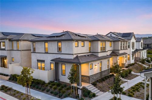 32461 Brunello Way, Temecula, CA, 92591-0389 | Card Image