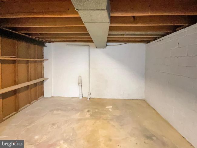 7804 Alberta Ct, House other with 5 bedrooms, 3 bathrooms and null parking in SPRINGFIELD VA | Image 35
