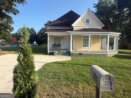 331 College St, Royston, GA, 30662-2740 | Card Image
