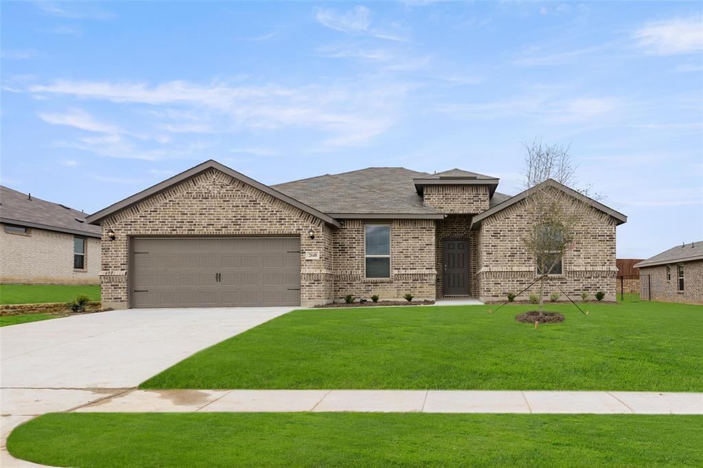 Streamside Dr, Burleson, TX 76028