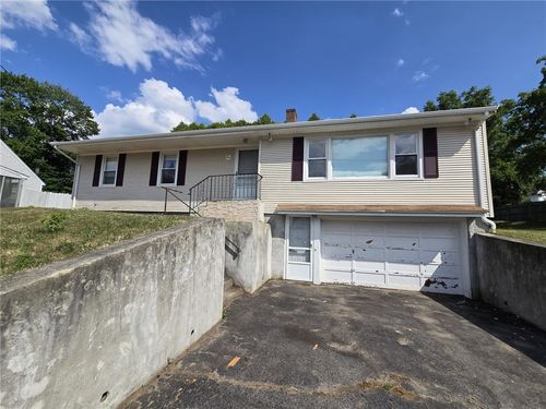 84 Bernice Ave, Woonsocket, RI, 02895-5712 | Card Image