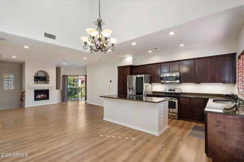 1034-3935 E Rough Rider Rd, Phoenix, AZ, 85050-7346 | Card Image