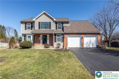 4442 Lenox Dr, Bethlehem, PA, 18017-8443 | Card Image